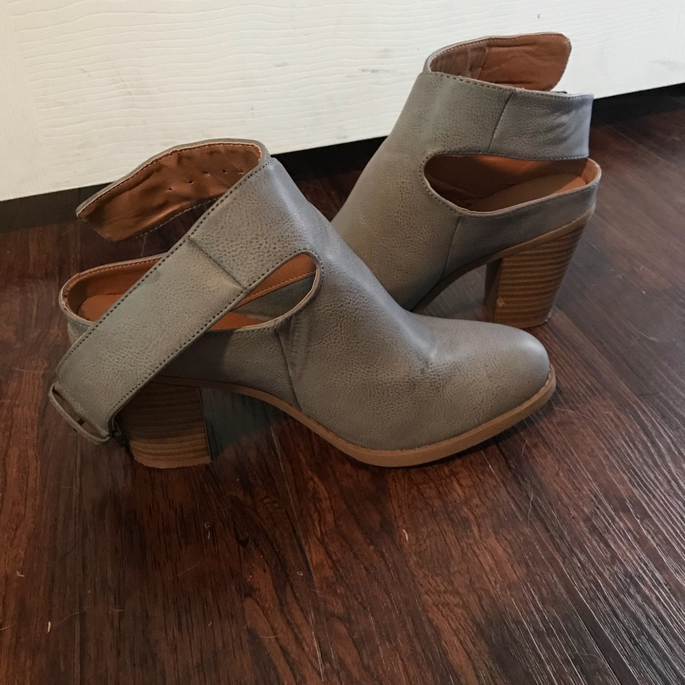 Booties - Picture 2 of 3